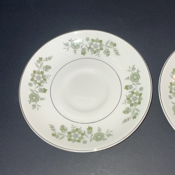Johnson Brothers England Ironstone Green White Floral Vintage Tea Party no cup - Picture 2 of 6